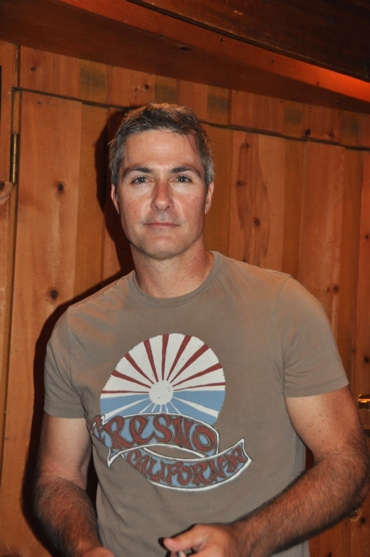 Photo Coverage: CATCH ME IF YOU CAN Sings For 'Carols For A Cure' Image
