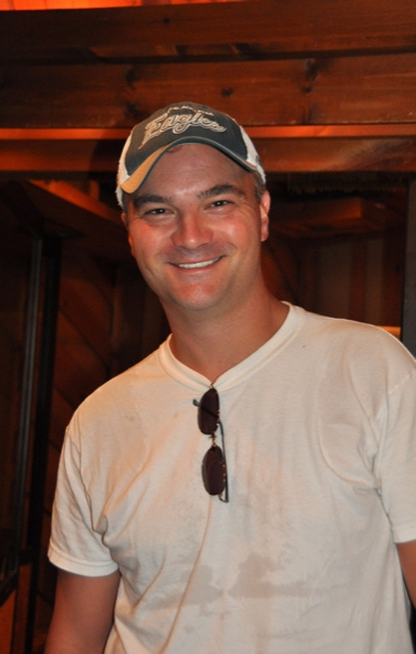 Photo Coverage: CATCH ME IF YOU CAN Sings For 'Carols For A Cure' Image