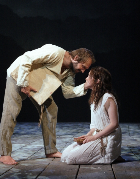 Photo Flash: Trevor Nunn's THE TEMPEST Featuring Ralph Fiennes, et al. in Performance Image