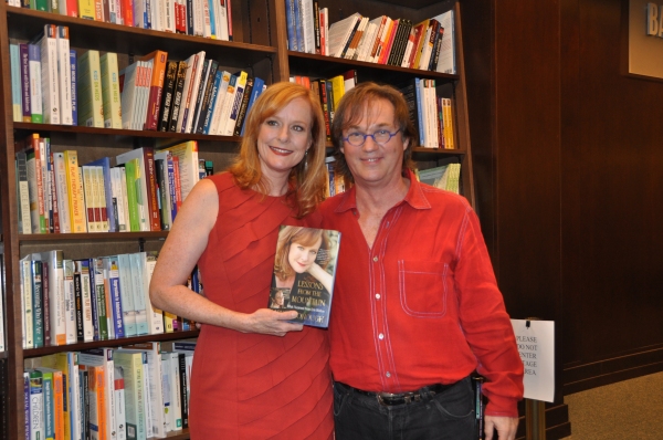 Mary McDonough and Richard Thomas Photo