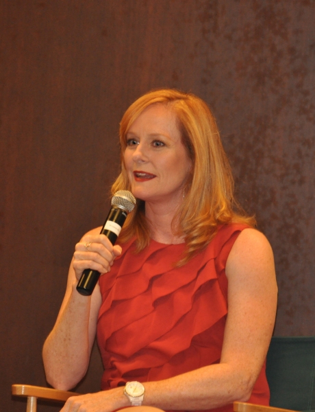 Photo Coverage: Mary McDonough Signs Books at Barnes and Noble 