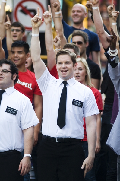 Photo Coverage: BWAY UNITES: 9/11 DAY OF SERVICE AND REMEMBRANCE Image