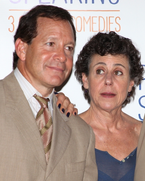 Steve Guttenberg & Julie Kavner Photo