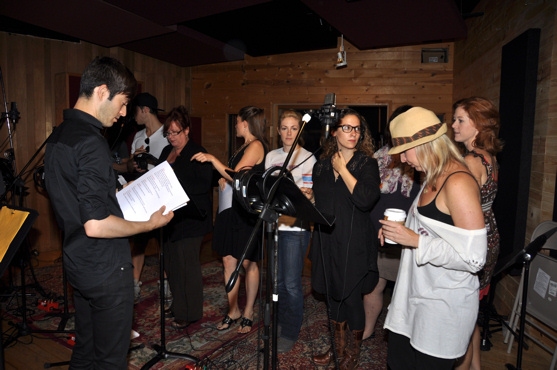 Photo Coverage: WICKED Sings for 'Carols For A Cure' Image