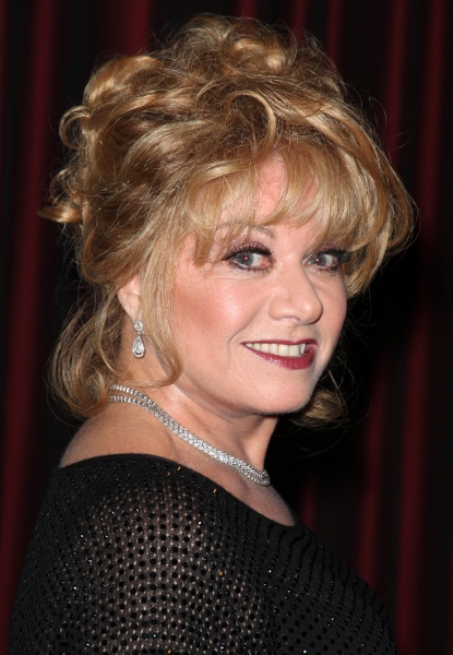 Elaine Paige  Photo