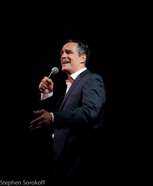 Photo Coverage: Howard McGillin Opens at The Oak Room Image