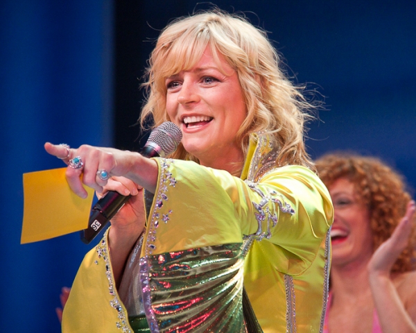 Photo Coverage: MAMMA MIA! Becomes 10th Longest-Running Show in Broadway History Image