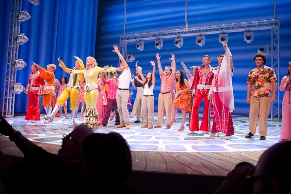 Photo Coverage: MAMMA MIA! Becomes 10th Longest-Running Show in Broadway History Image
