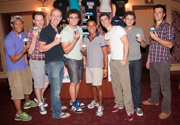 Photo Coverage: MAMMA MIA! Becomes 10th Longest-Running Show in Broadway History Image