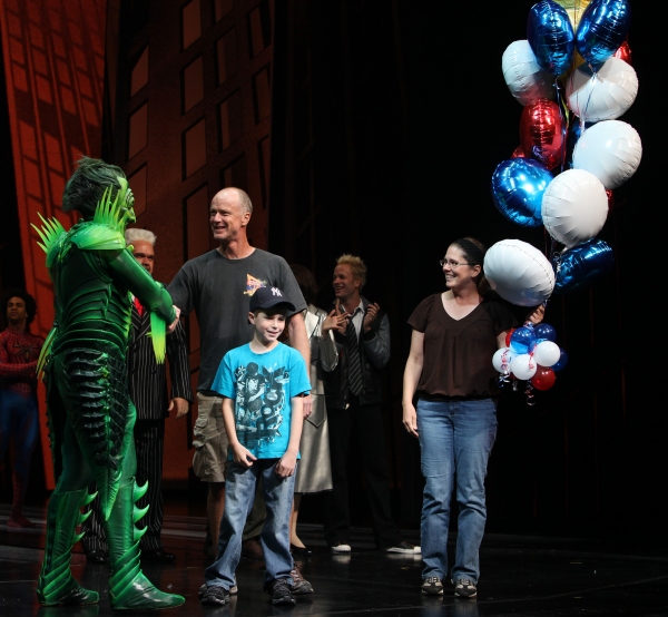 Photo Coverage: SPIDER-MAN Welcomes 500,000th Audience Member Image