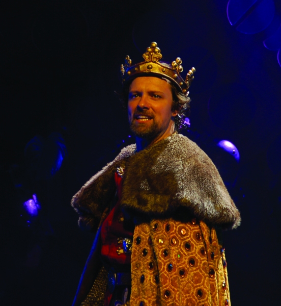 Photo Flash: CAMELOT Plays the John W. Engeman Theater! Image