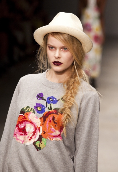 Photo Flash:  Ashish Fashion Week Catwalk  Image