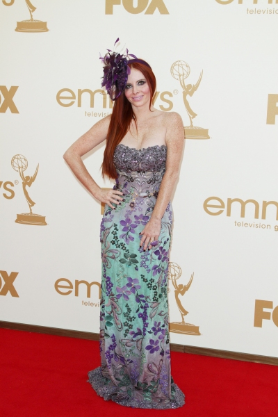 Photo Flash: Lea Michele, Sofia Vergara, et al. on the Emmys Red Carpet! Image