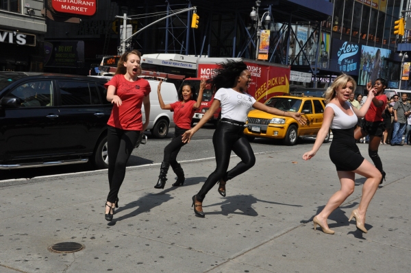 Photo Coverage: Broadway Takes Part in Shellac Flash Mob in Times Square fo Fashion Week 