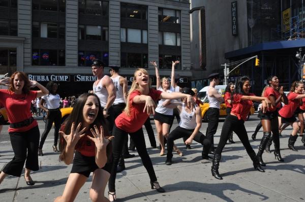 Photo Coverage: Broadway Takes Part in Shellac Flash Mob in Times Square fo Fashion Week 