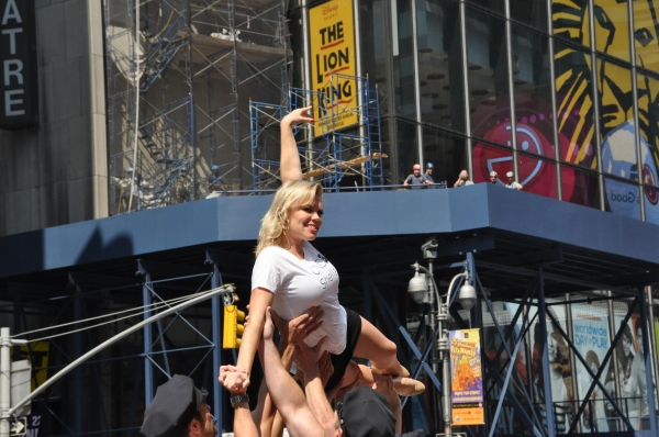 Photo Coverage: Broadway Takes Part in Shellac Flash Mob in Times Square fo Fashion Week Image