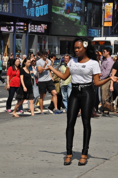 Photo Coverage: Broadway Takes Part in Shellac Flash Mob in Times Square fo Fashion Week Image