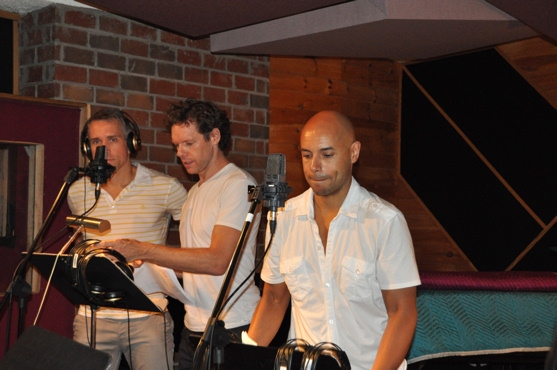 Photo Coverage: PRISCILLA Sings for 'Carols for a Cure' Image