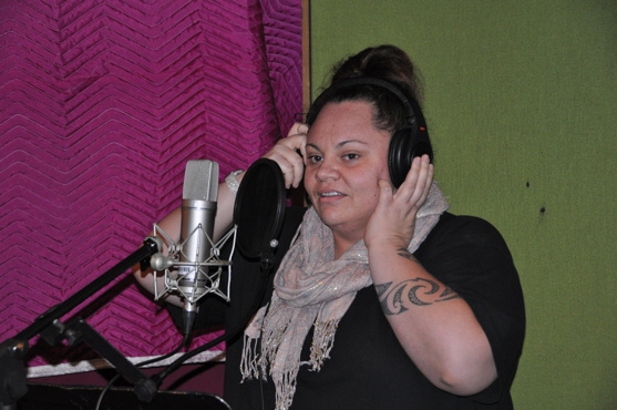 Photo Coverage: PRISCILLA Sings for 'Carols for a Cure' Image