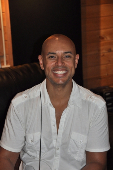 Photo Coverage: PRISCILLA Sings for 'Carols for a Cure' Image
