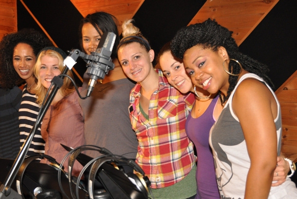 Photo Coverage: RENT Sings for 'Carols for a Cure' Image