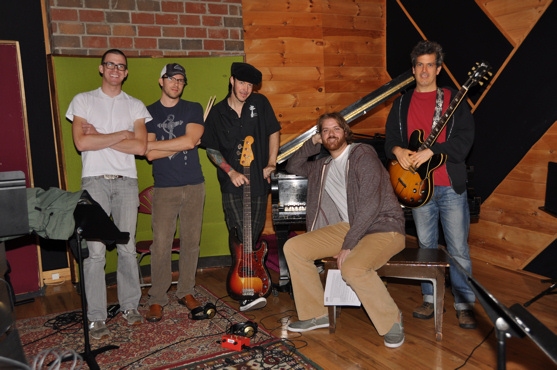 Photo Coverage: RENT Sings for 'Carols for a Cure' Image
