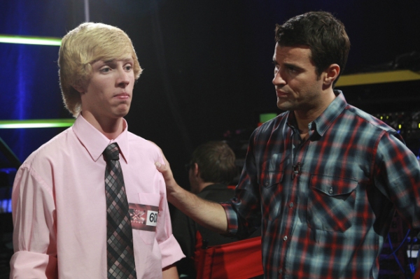 Photo Flash: THE X FACTOR Visits Dallas! Image