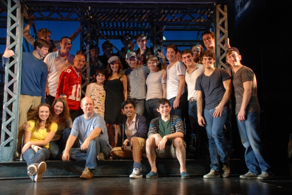 Photo Flash: Susan Lucci Visits NEWSIES! Image