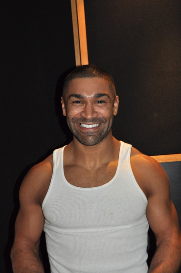 Photo Coverage: MEMPHIS Sings for 'Carols for a Cure' Album Image