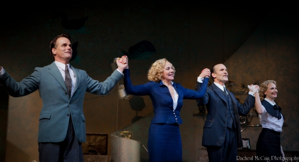 Photo Coverage: Cattrall, Gross Open PRIVATE LIVES in Toronto Image