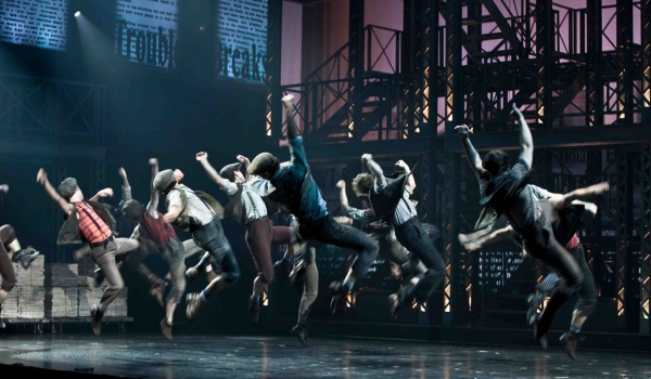 Photo Coverage: NEWSIES Opening Night Curtain Call!  Image