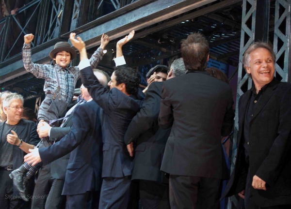 Photo Coverage: NEWSIES Opening Night Curtain Call! Image