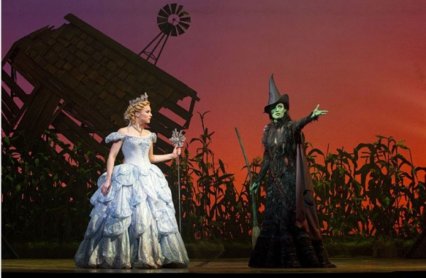 Photo Flash: First Look at Jackie Burns & Chandra Lee Schwartz in WICKED! Image