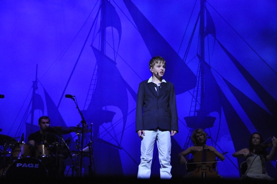 Photo Coverage: Celtic Thunder Plays The Beacon Image