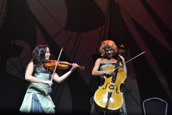 Photo Coverage: Celtic Thunder Plays The Beacon Image