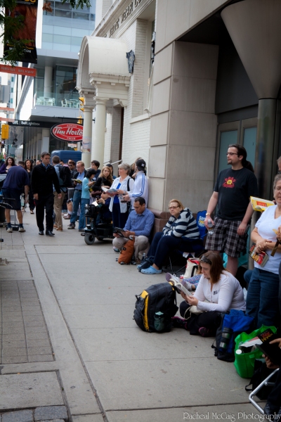Photo Coverage: WAR HORSE Fan Ticket Giveaway in Toronto 