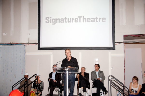 Photo Coverage: Edward Norton, Edward Albee, et al. Announce Signature Theatre Company's New Season! Image