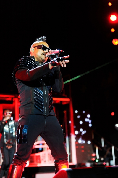 Photo Flash: Chase Presents The Black Eyed Peas Concert 4 NYC at Central Park Image