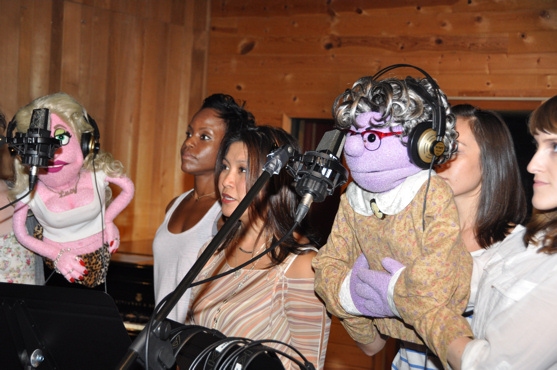 Photo Coverage: AVENUE Q Sings for 'Carols for a Cure' Image