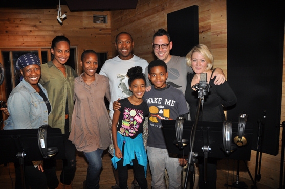Photo Coverage: THE LION KING Sings for 'Carols for a Cure' Image