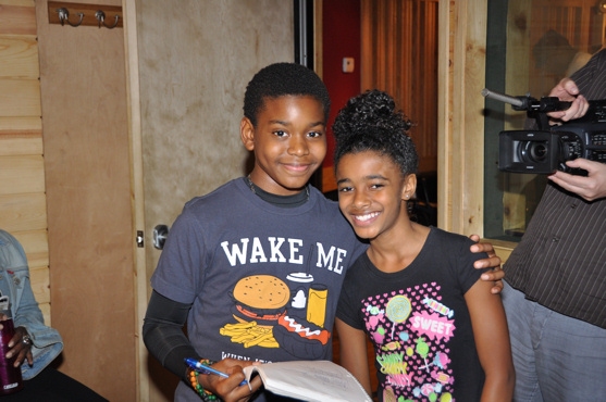 Photo Coverage: THE LION KING Sings for 'Carols for a Cure' Image