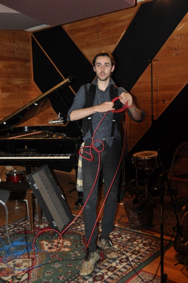 Photo Coverage: SPIDER-MAN's Reeve Carney, T.V. Carpio Sing For 'Carols for a Cure' Image