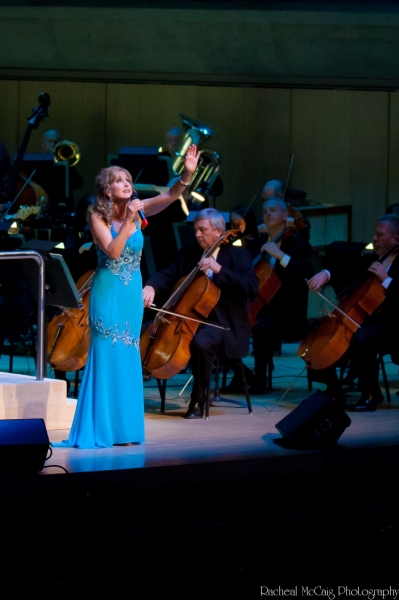 Photo Coverage: Jodi Benson and Hugh Panaro in Concert with the TSO Image