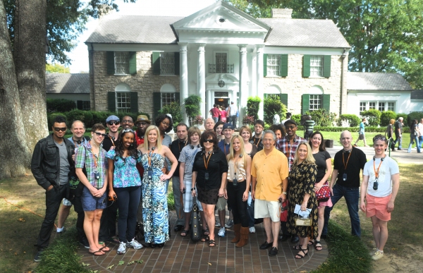 Photo Flash: MEMPHIS National Tour Visits Graceland Image