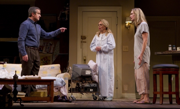 Photo Flash: First Look at Marlo Thomas, Mark Linn-Baker, et al. in RELATIVELY SPEAKING! Image