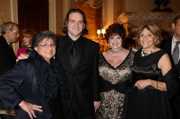 Sarafina Capasso, conductor Pacien Mazzagatti, Anita Sanseverino, Barbara Guidiphoto  Photo