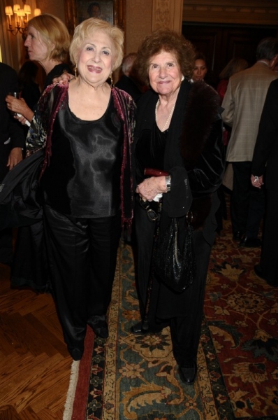 Photo Flash: The Dicapo Opera Theatre’s 30th Anniversary Image