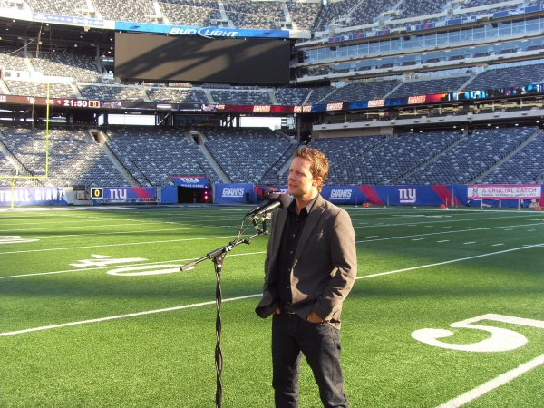 Photo Flash: Will Chase Sings National Anthem at Giants Game Image
