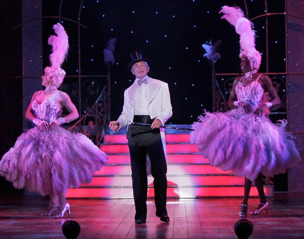 Photo Flash: First Look at Christopher Sieber, George Hamilton in LA CAGE AUX FOLLES Tour Image