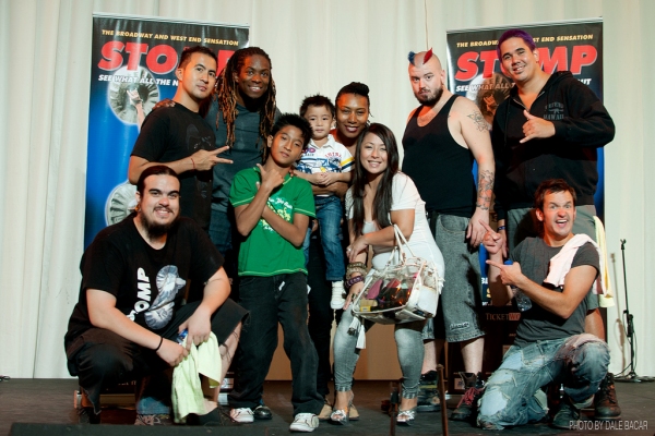 Photo Flash: STOMP Cast Meet Filipino Fans 